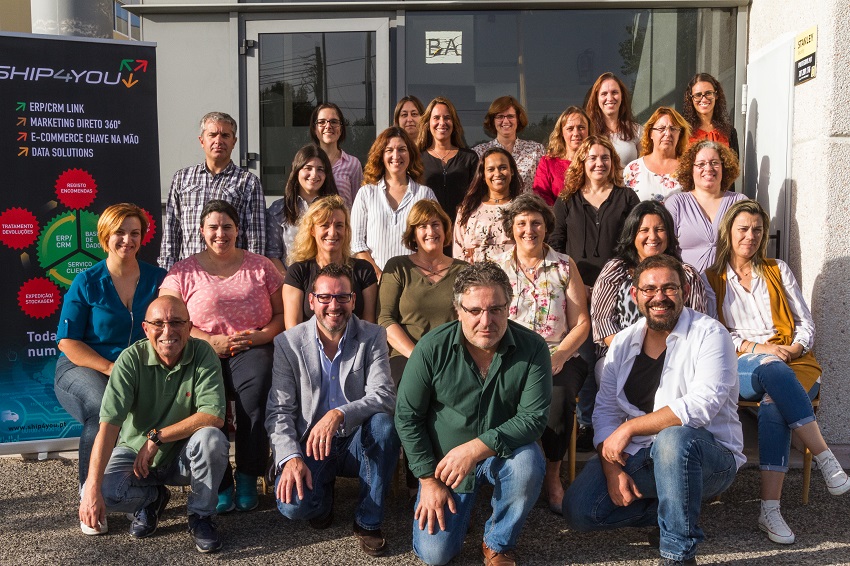 Dedicamo-nos a fundo em tudo, até na fotografia de grupo!